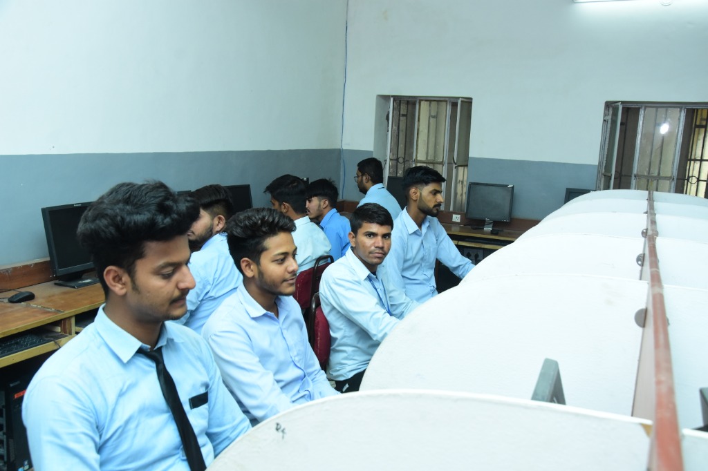 Trainees in Computer Lab